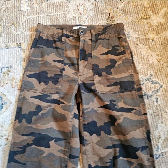 Madewell cargo pants sz 25 with 26" inseam, like new - Picture 6 of 8